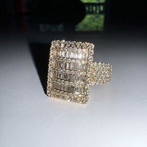 14 G  10 K gold. 4/CT VS 1 custom made from  Frankys in Toronto.